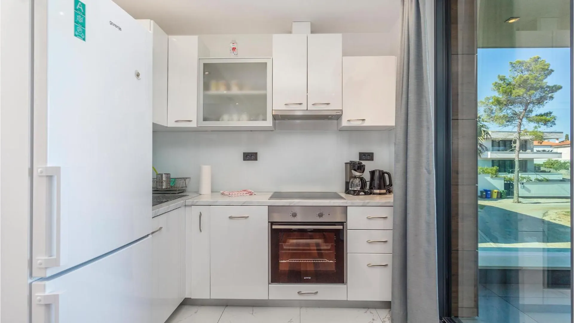 Stunning Apartment In Malinska With Kitchen